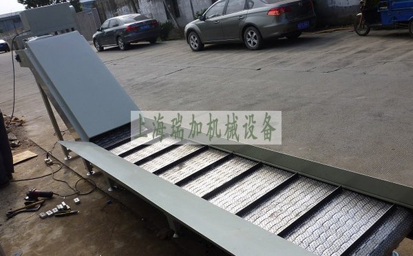 爬坡鏈闆輸送機