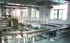 滾筒輸送機：現代工廠高